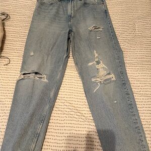 Distressed Light Blue Men’s H&M Loose Fit Jeans